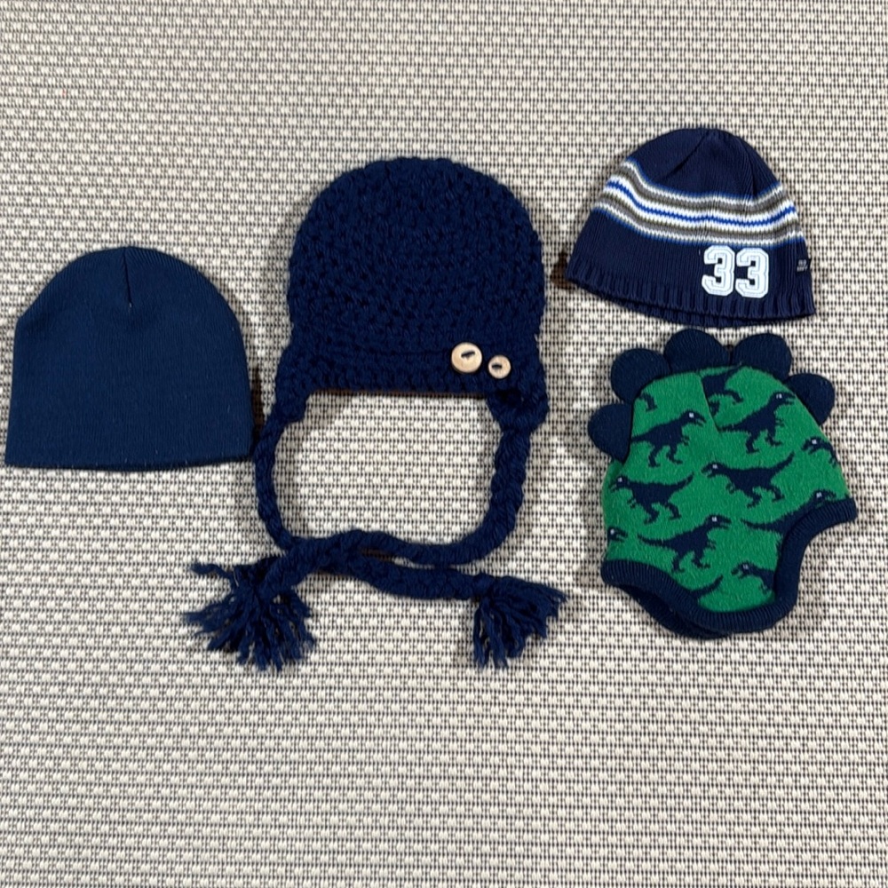 Lot of 4 stocking hats - size 2T/3T